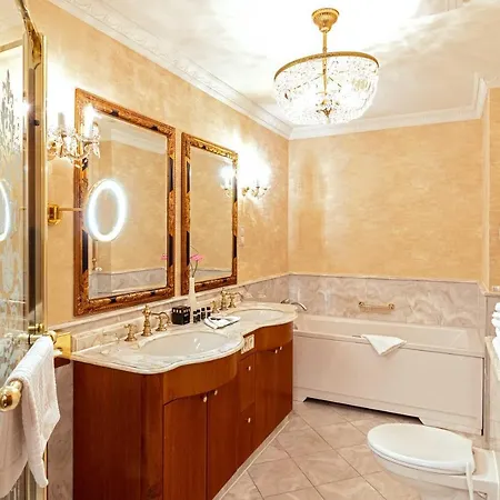 Seetelhotel Ahlbecker Hof 5*