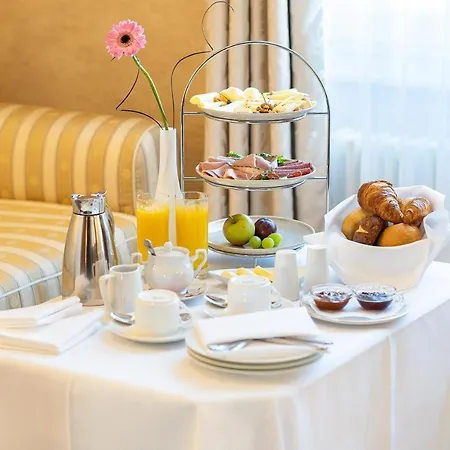 Seetelhotel Ahlbecker Hof 5*